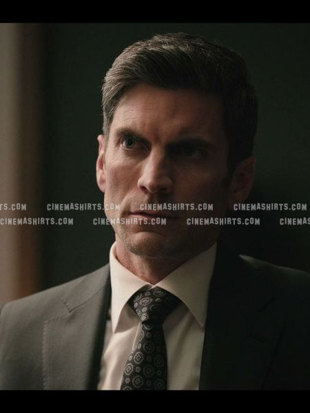 Jamie Dutton wearing the original Navy Medallion-Print Tie on Yellowstone