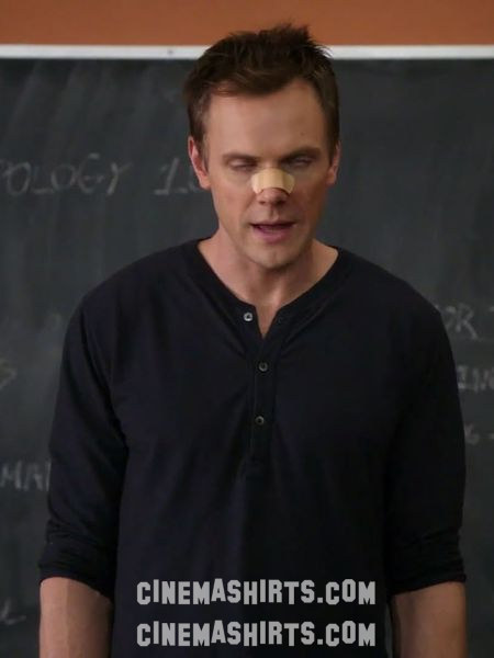 Jeff Winger wearing the original Fitted Henley Shirt on Community
